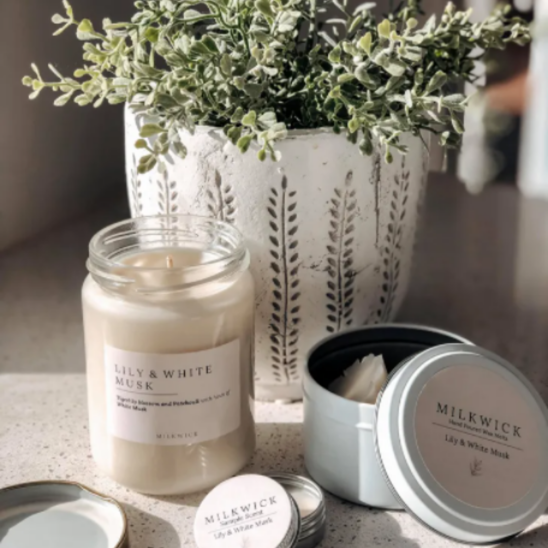 soy candle in a jar, hand poured in Melbourne, Sophistik